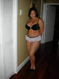 horny girl in Tiverton looking for a friend with benefits